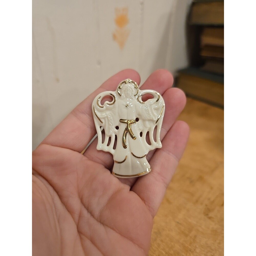 Vintage Lenox Angel w/Gold Tone Trim Pendant Brooch Pin Christian Christmas
